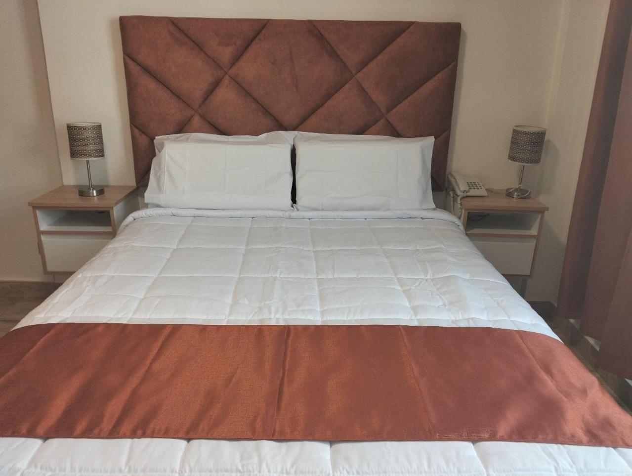 Hotel Soul Mate Inn ลิมา ภายนอก รูปภาพ